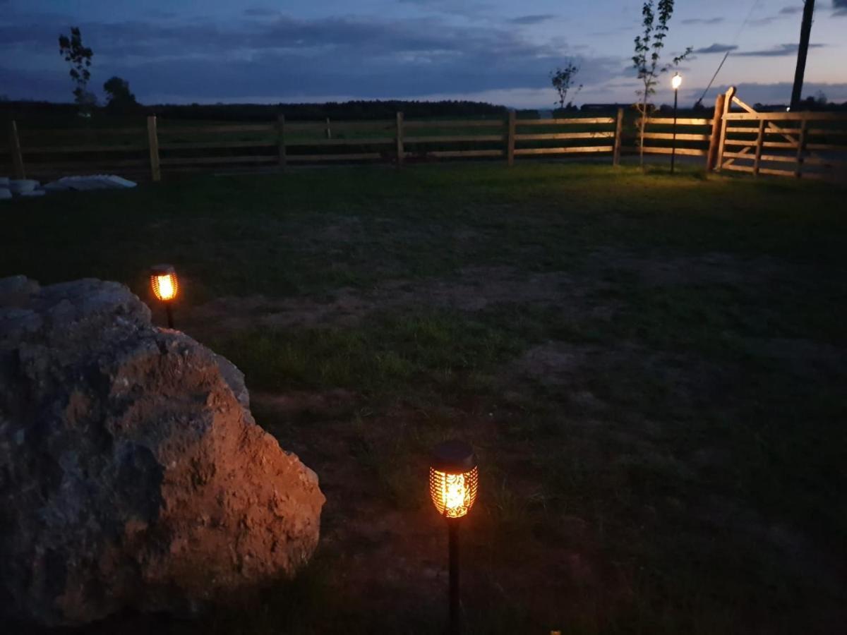 The Ranch Cabin Rathdowney Экстерьер фото